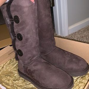 Ugg boots brown